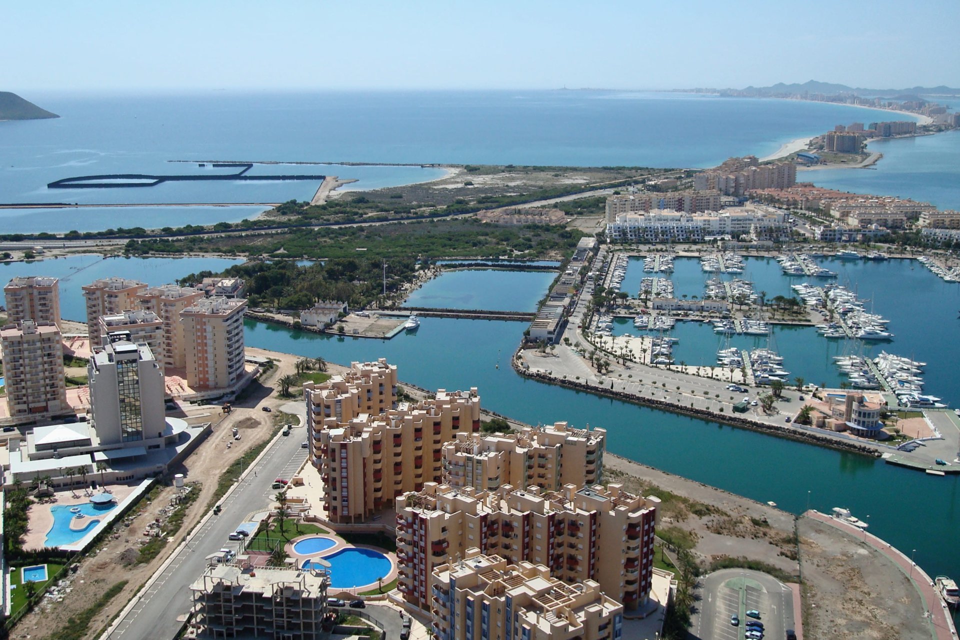 Neue Gebäude - apartment -
La Manga del Mar Menor