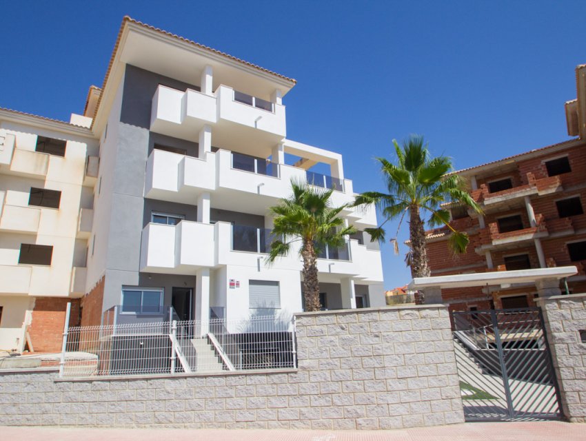 Neue Gebäude - apartment -
Orihuela