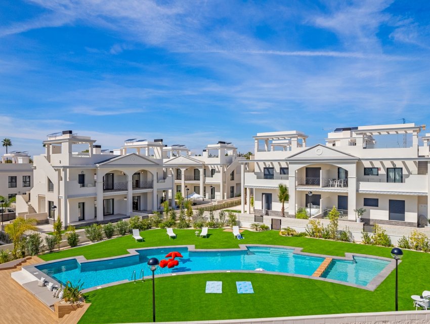 Neue Gebäude - apartment -
Rojales