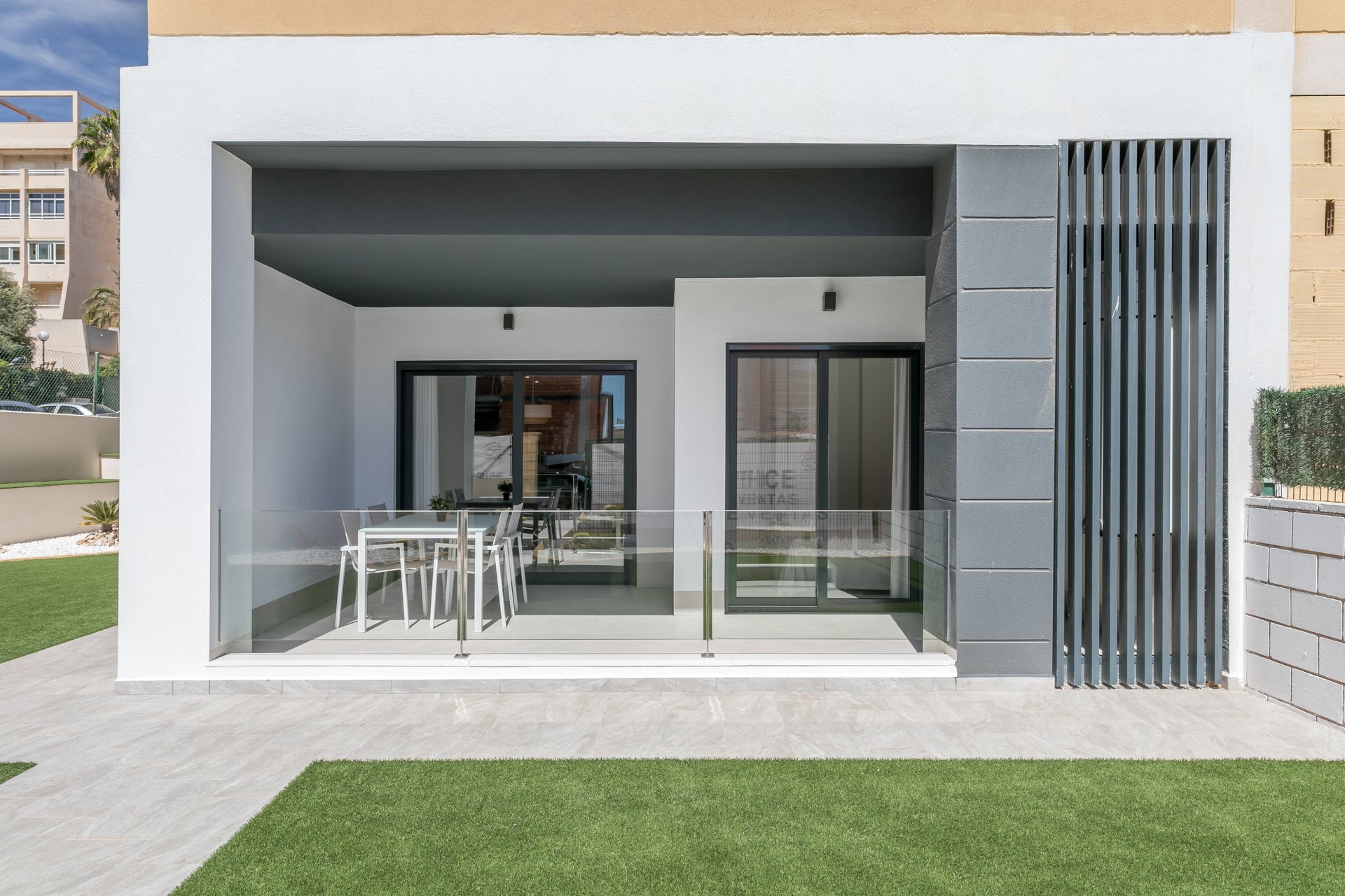 Neue Gebäude - apartment -
Torrevieja
