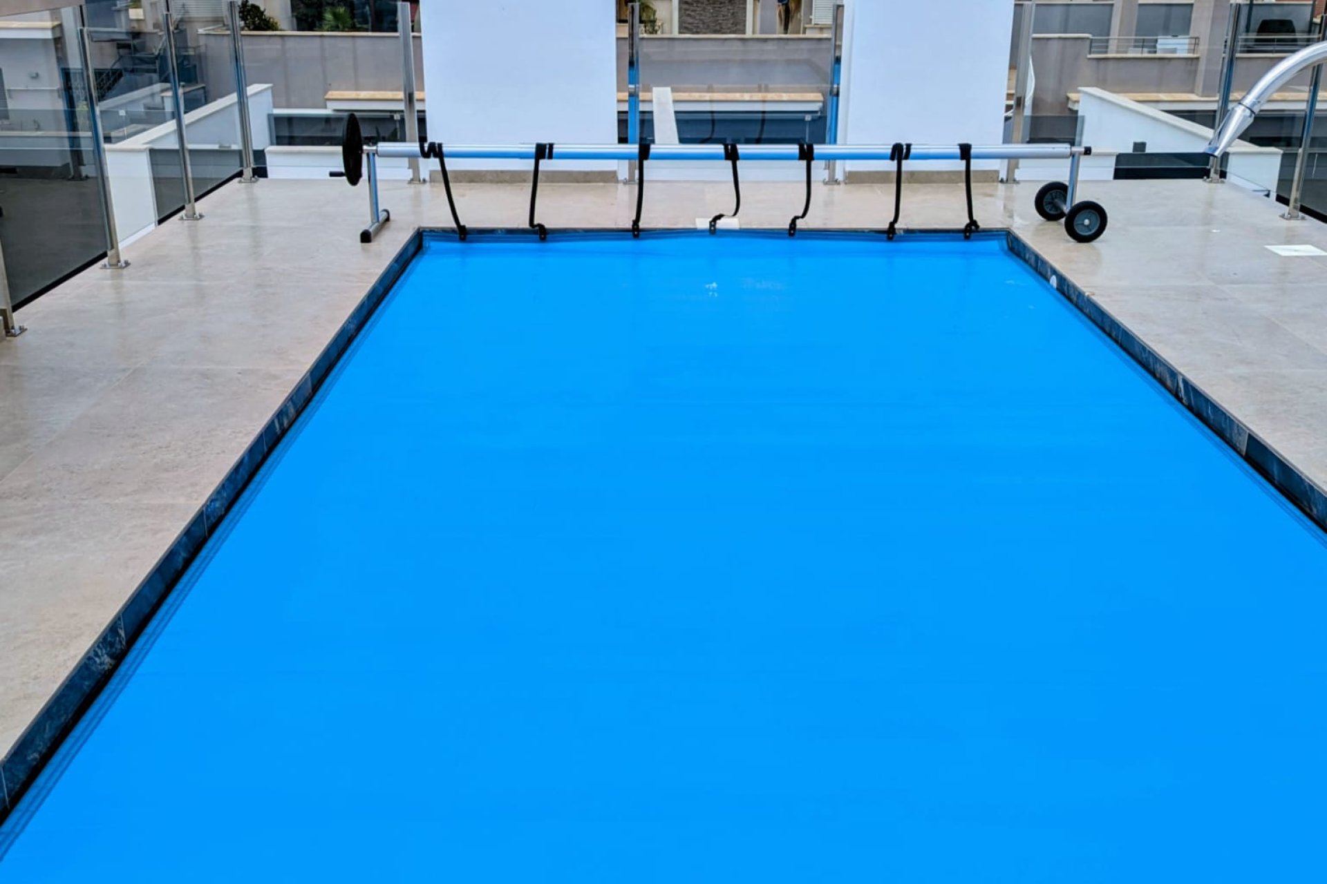 Neue Gebäude - apartment -
Torrevieja