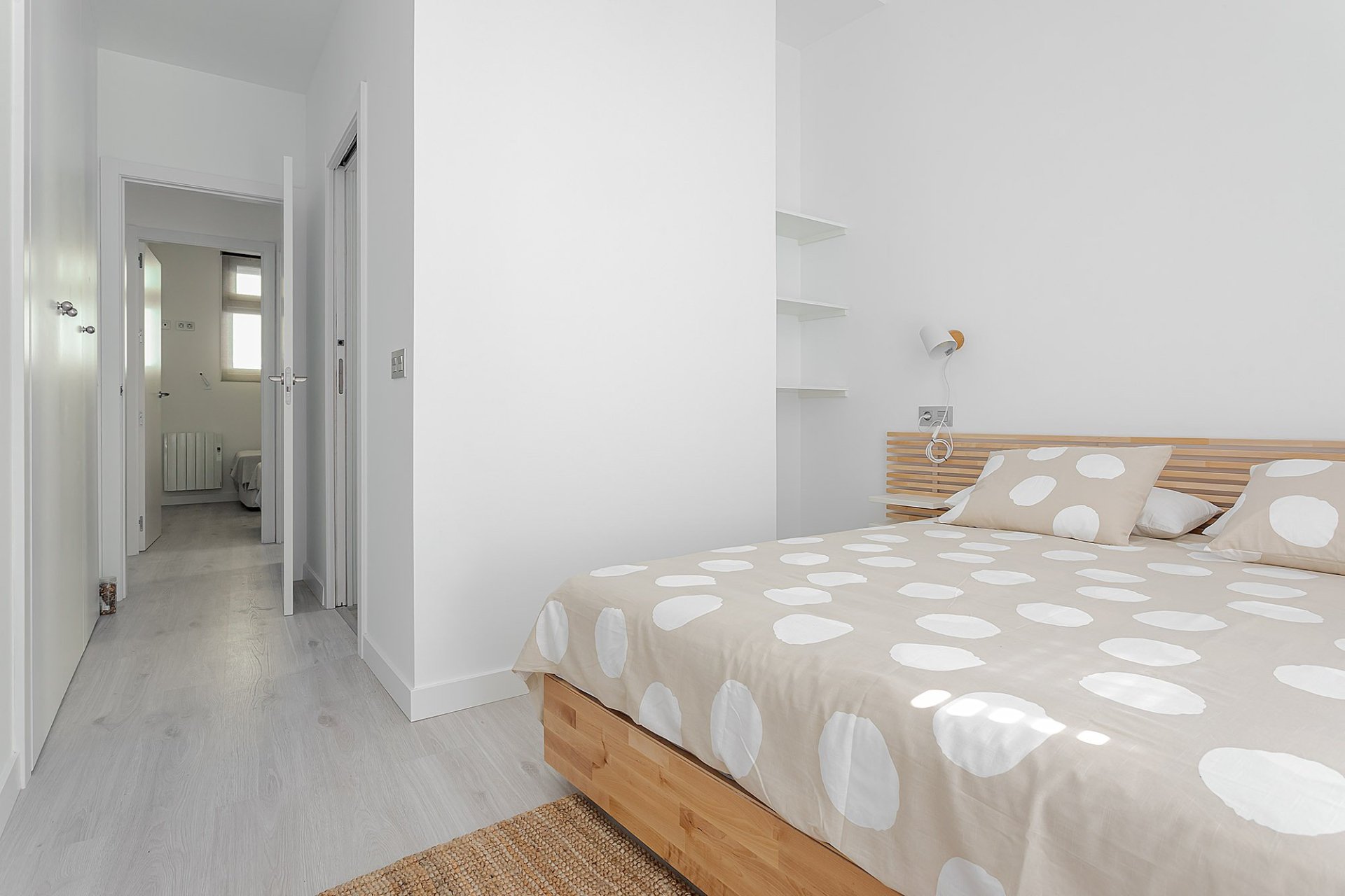 Neue Gebäude - apartment -
Vera