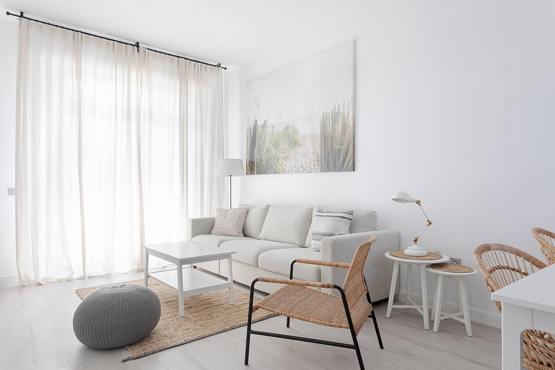 Neue Gebäude - apartment -
Vera