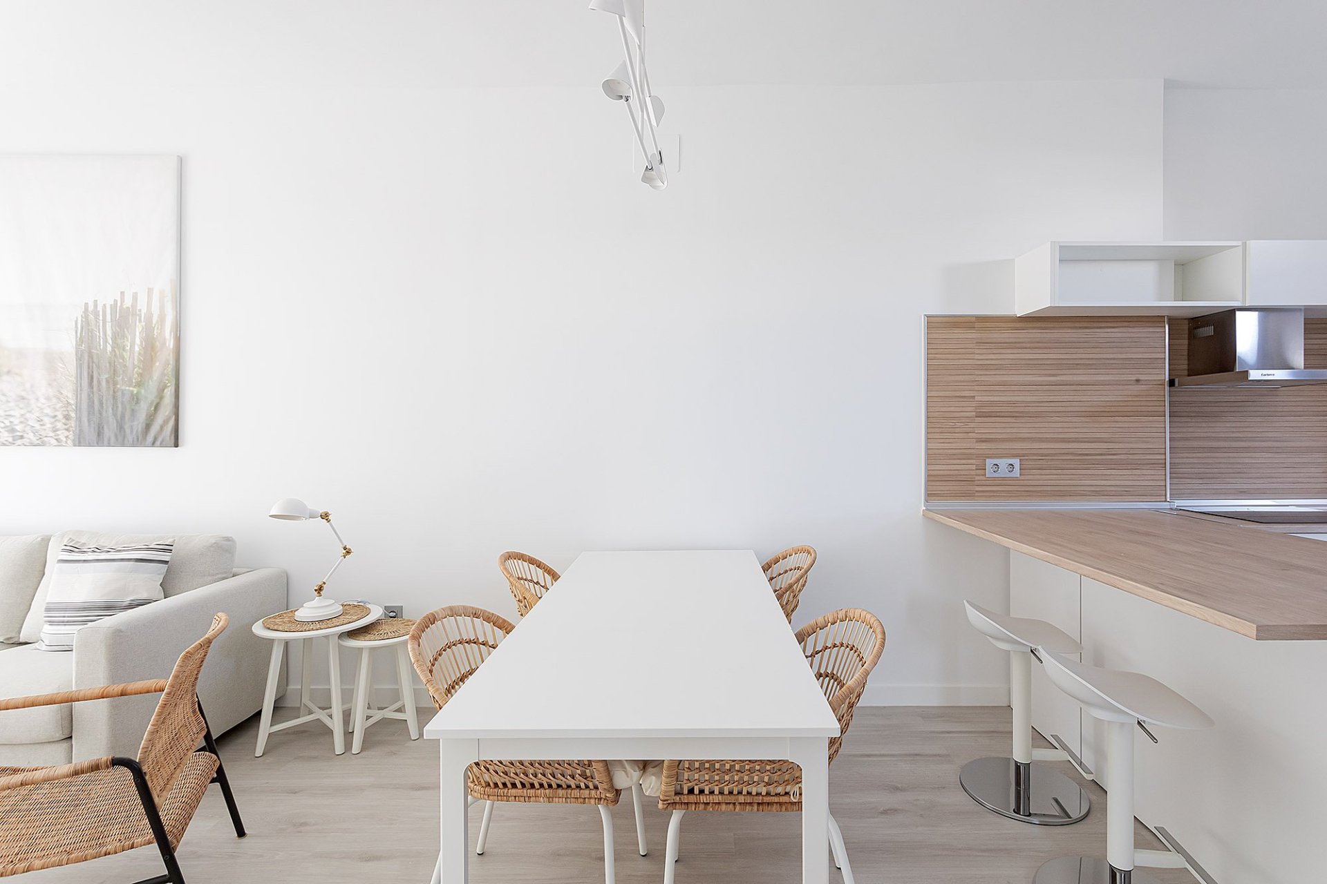 Neue Gebäude - apartment -
Vera