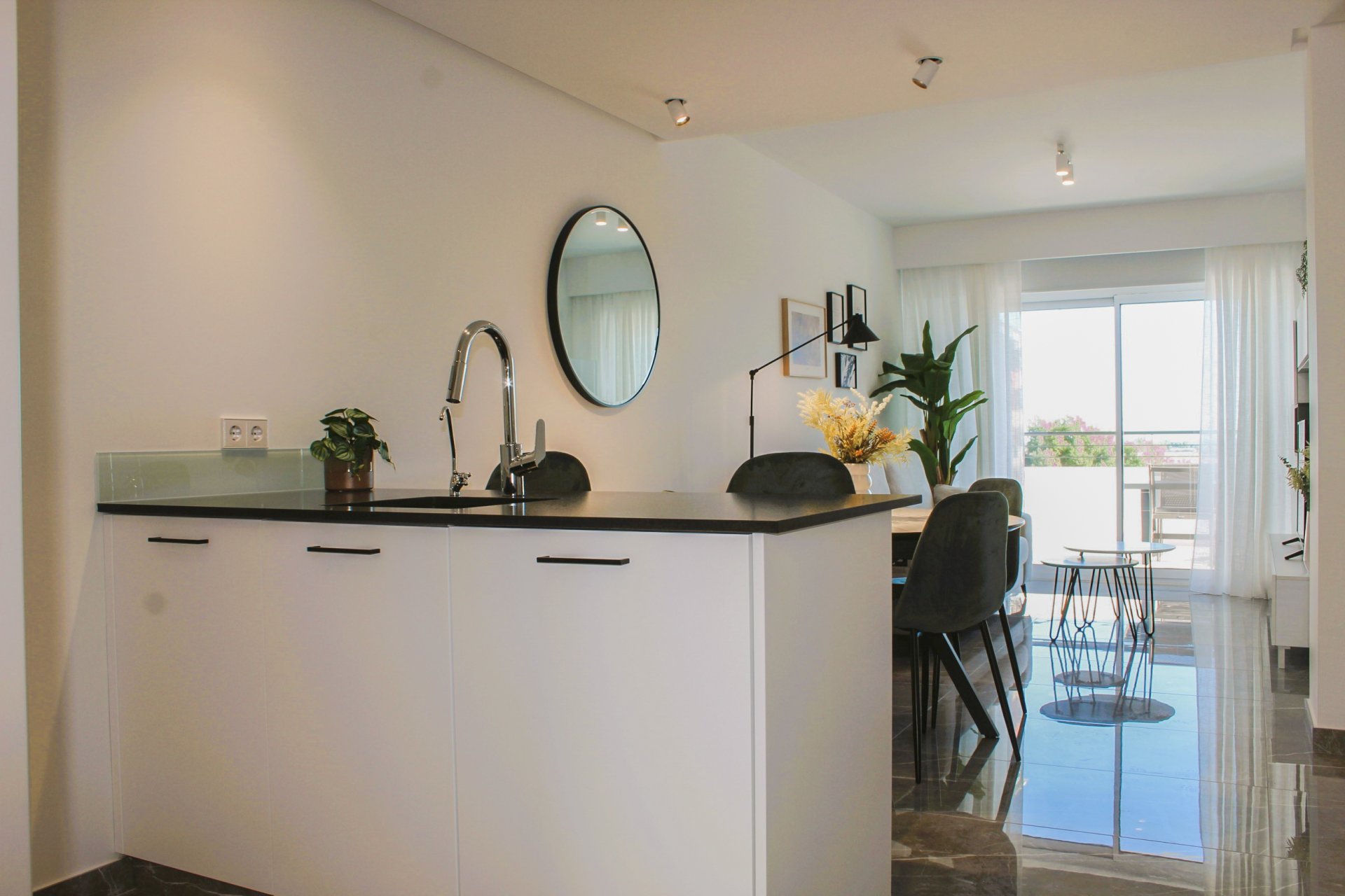 Neue Gebäude - apartment -
Xeresa