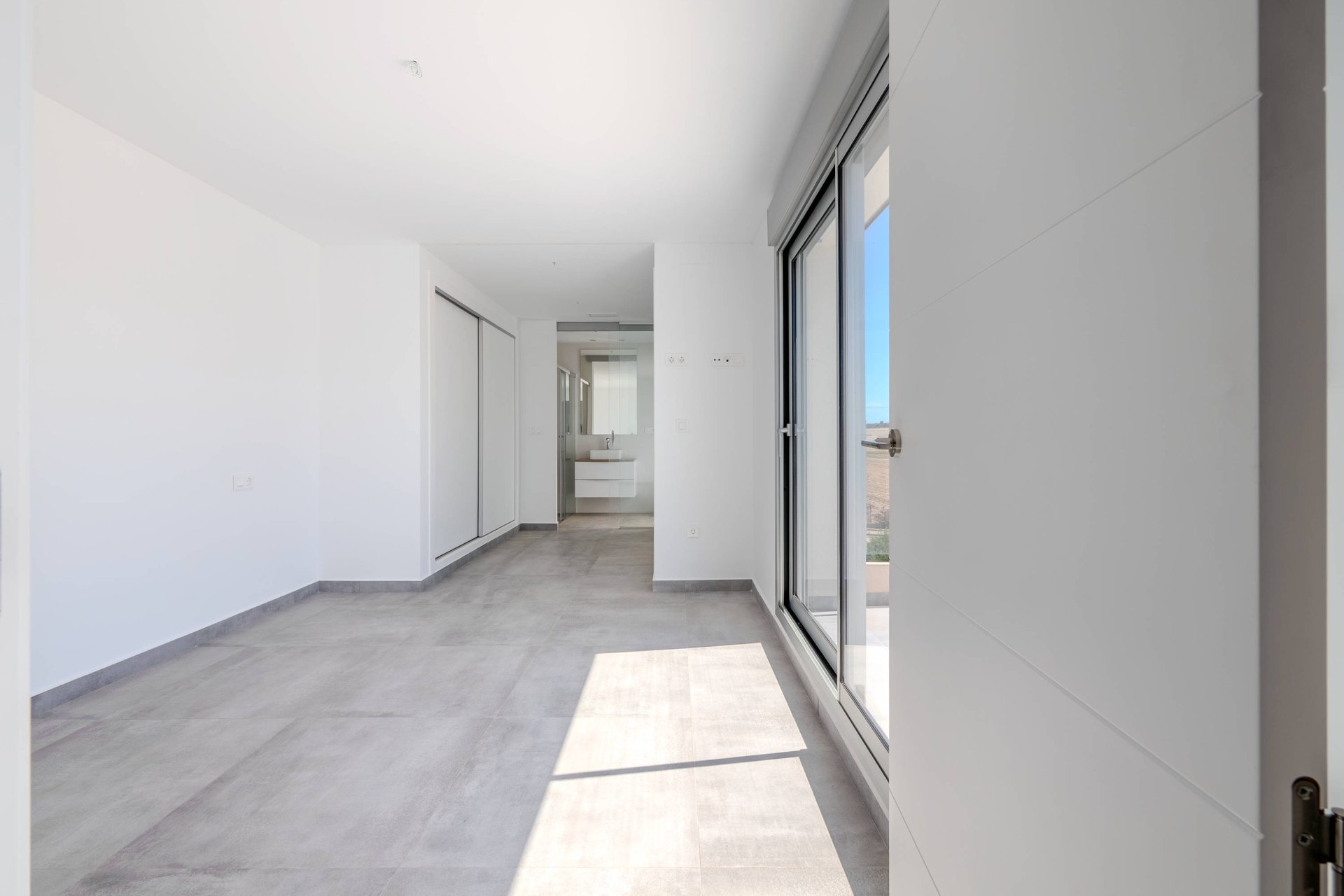 Neue Gebäude - detached -
Algorfa