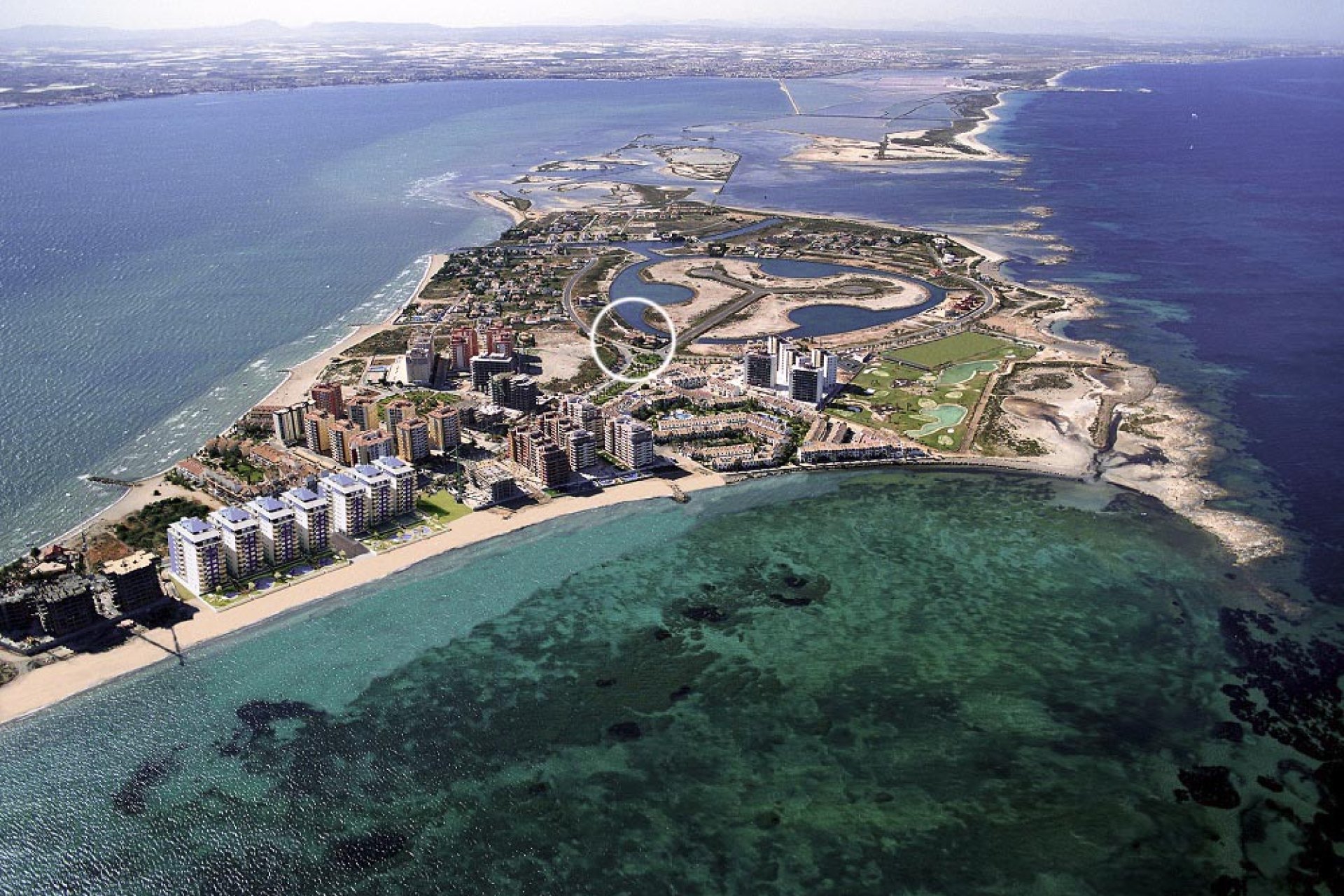 Neue Gebäude - detached -
La Manga del Mar Menor