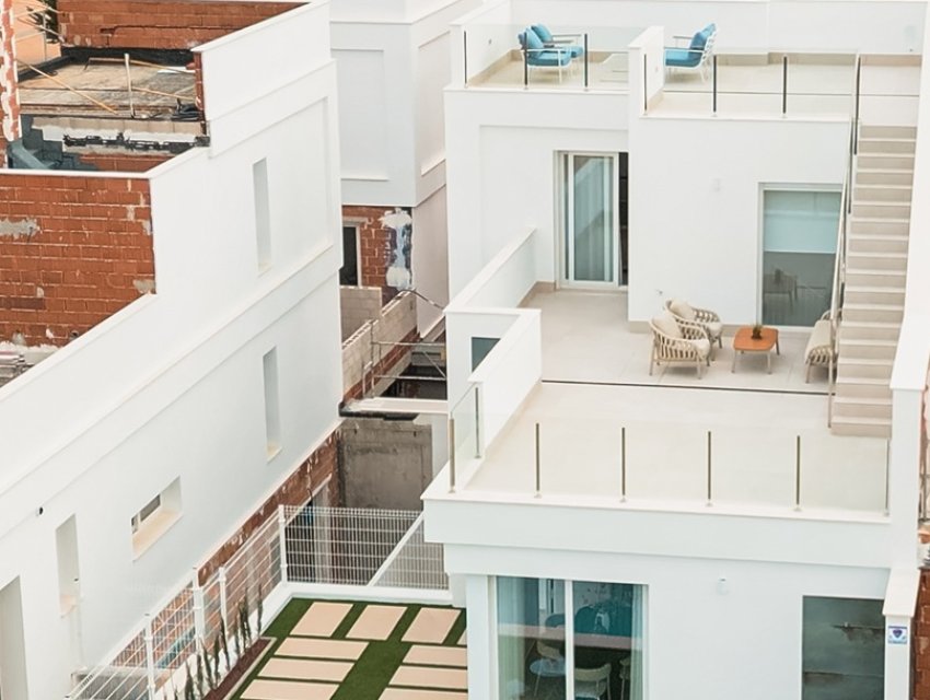 Neue Gebäude - detached -
Los Alcázares