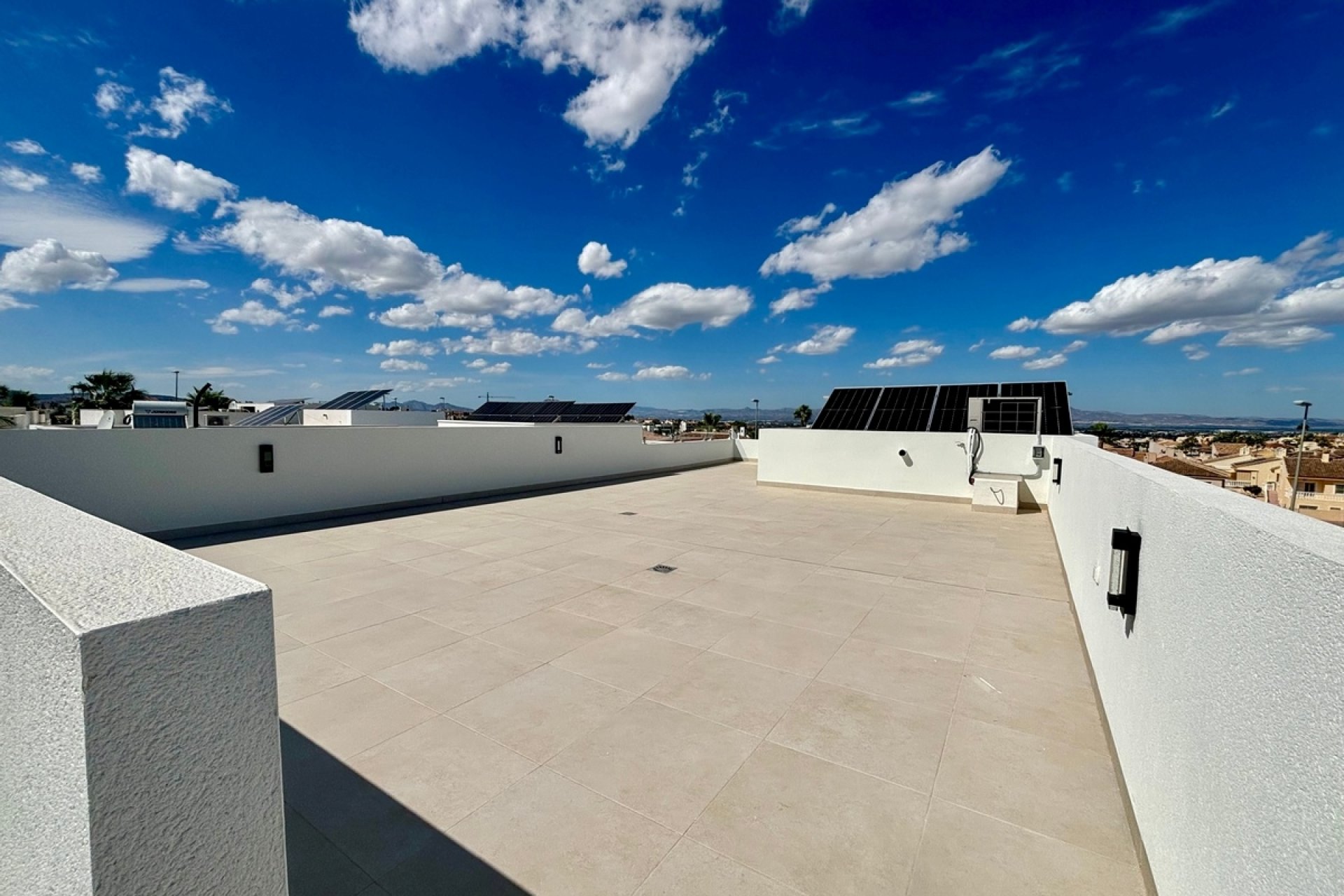 Neue Gebäude - detached -
Rojales