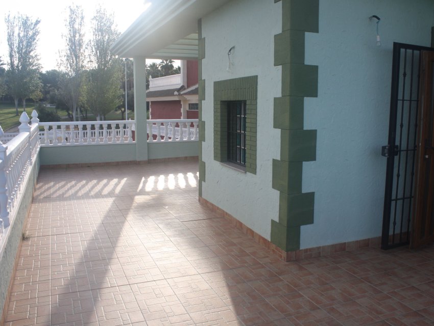 Neue Gebäude - detached -
Torrevieja