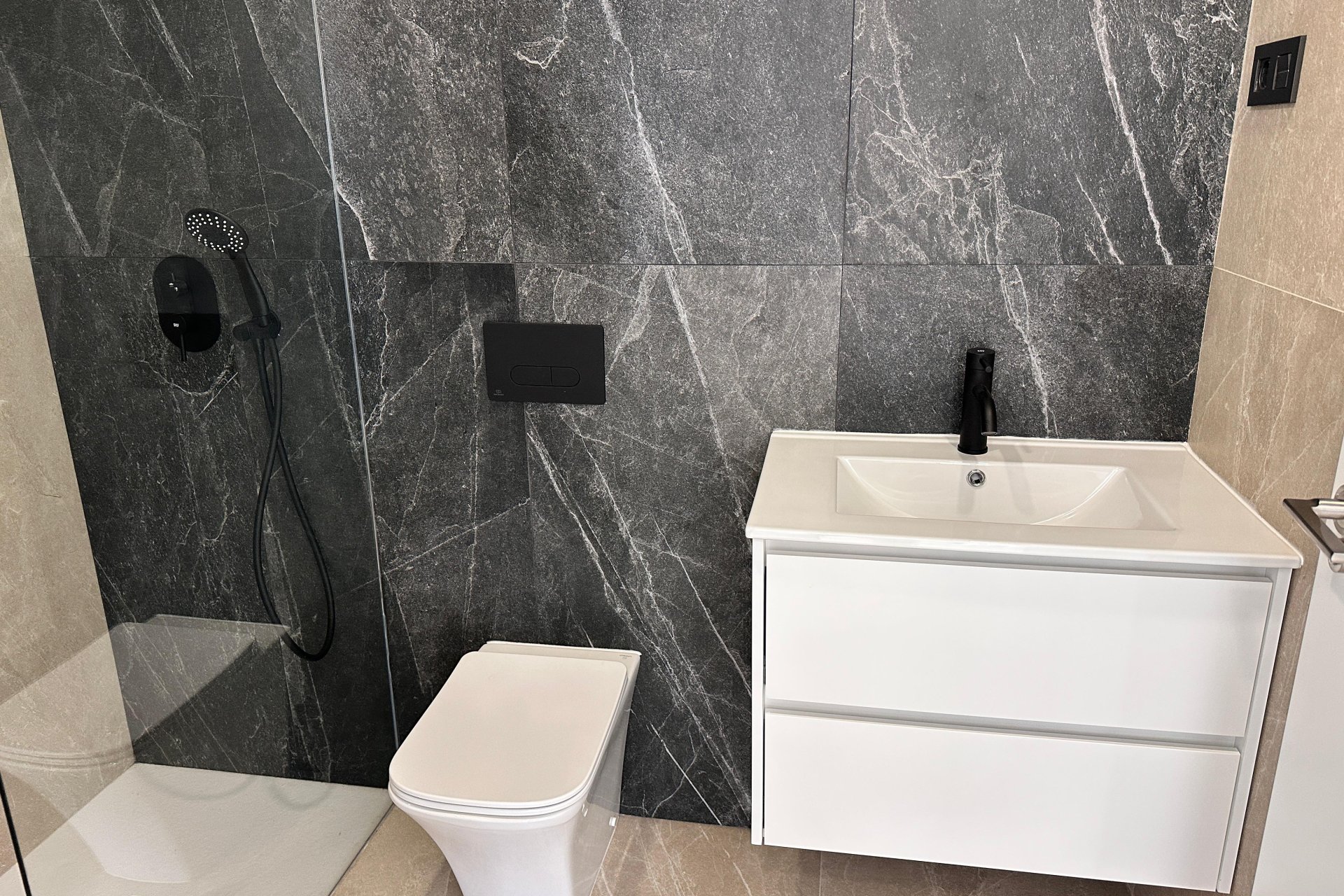 Neue Gebäude - ground-floor -
Los Alcázares