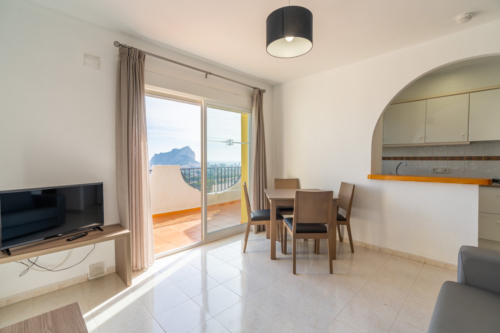 Neue Gebäude - high-bungalow -
Calpe