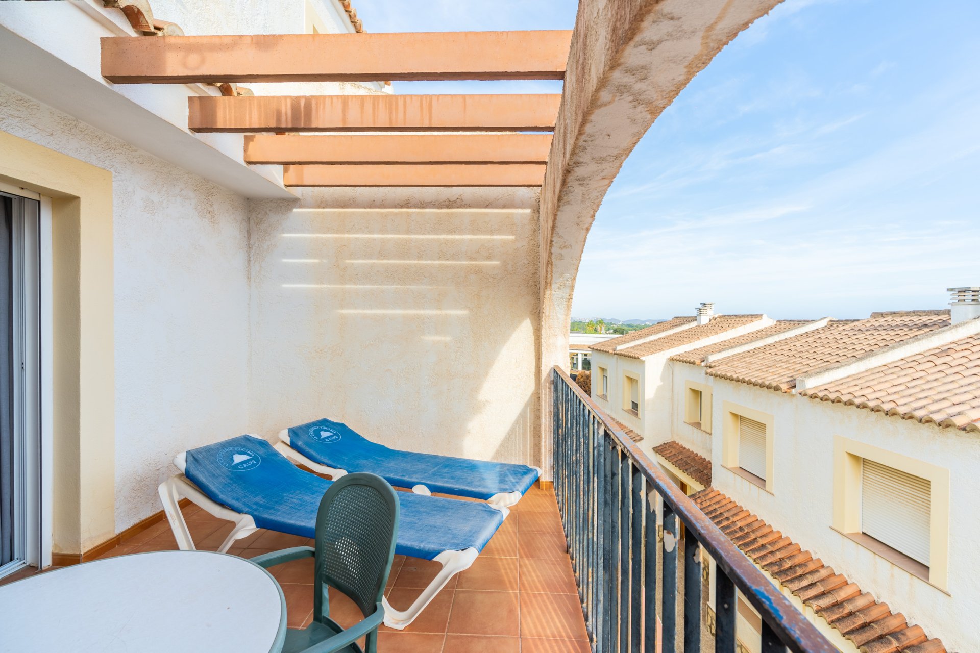 Neue Gebäude - high-bungalow -
Calpe