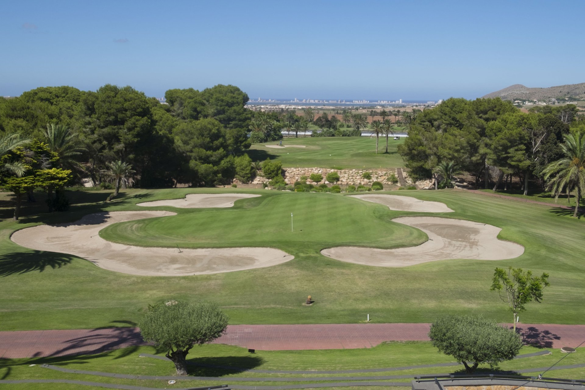 Neue Gebäude - high-bungalow -
La Manga Club