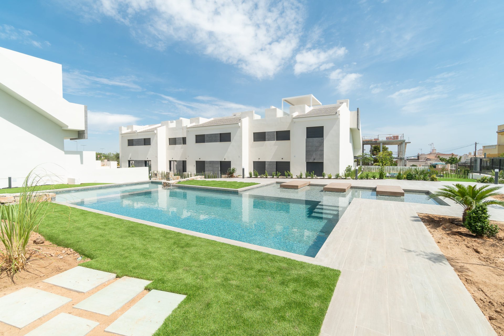 Neue Gebäude - high-bungalow -
Torrevieja