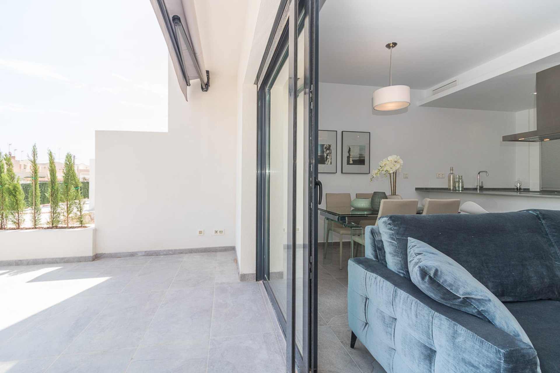 Neue Gebäude - high-bungalow -
Torrevieja