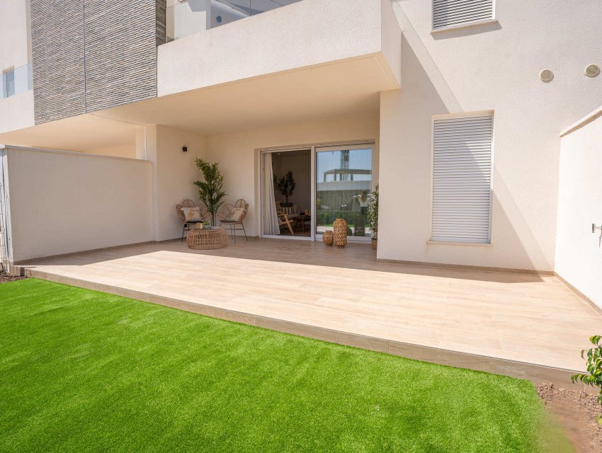 Neue Gebäude - low-bungalow -
La Finca Golf