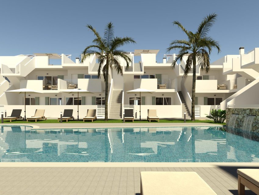 Neue Gebäude - low-bungalow -
Roldán