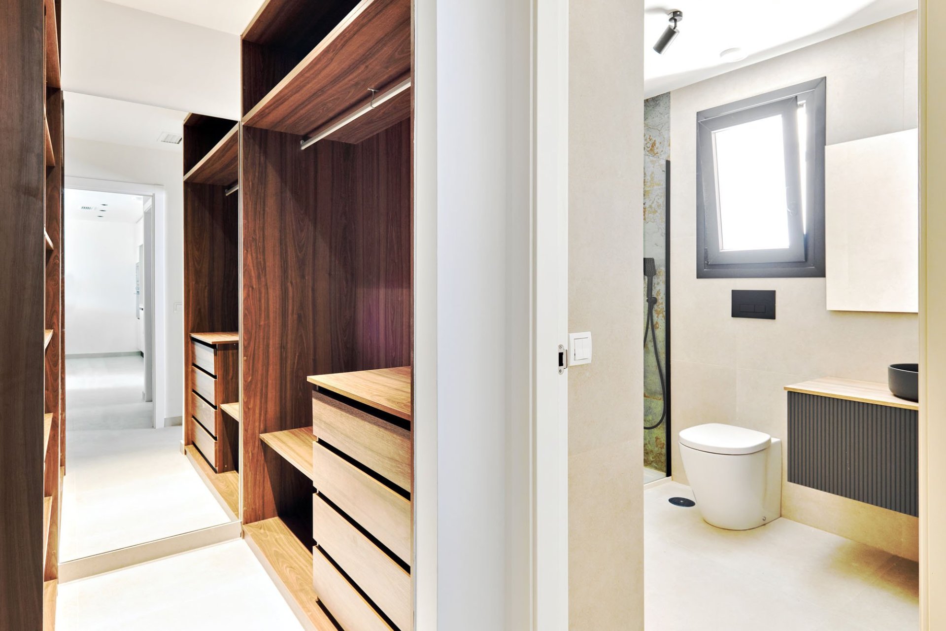 Neue Gebäude - low-bungalow -
Torrevieja