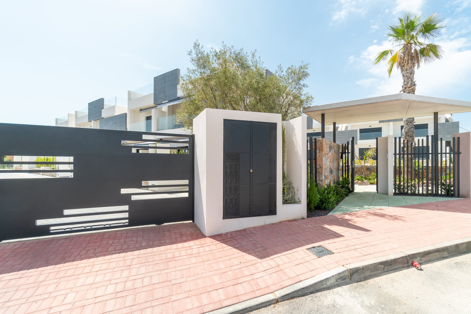 Neue Gebäude - low-bungalow -
Torrevieja