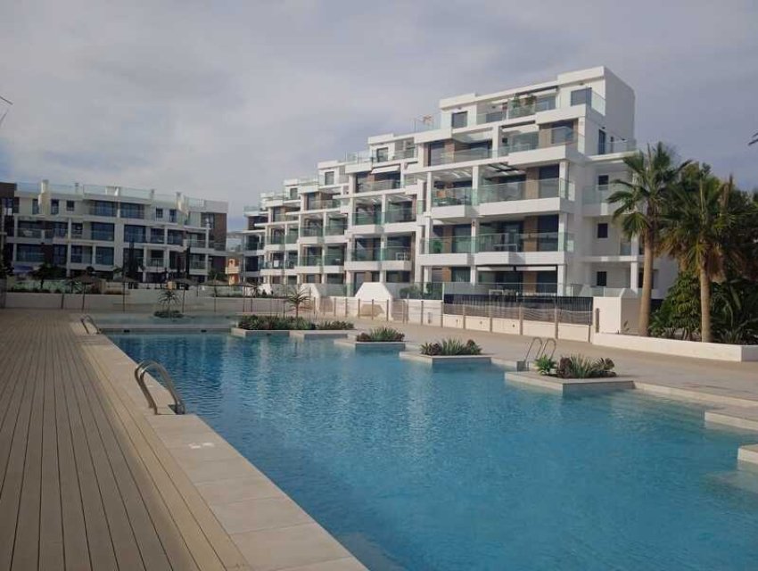 Neue Gebäude - Penthouse -
Denia - Dénia