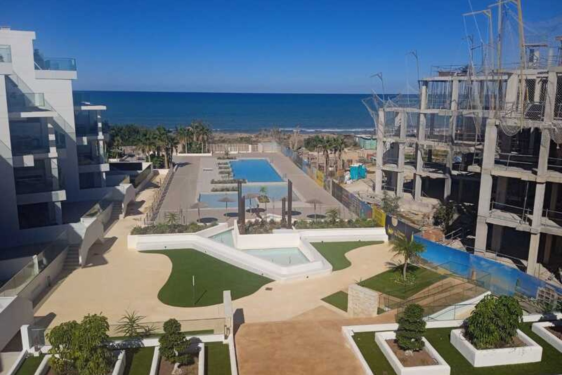 Neue Gebäude - Penthouse -
Denia - Dénia