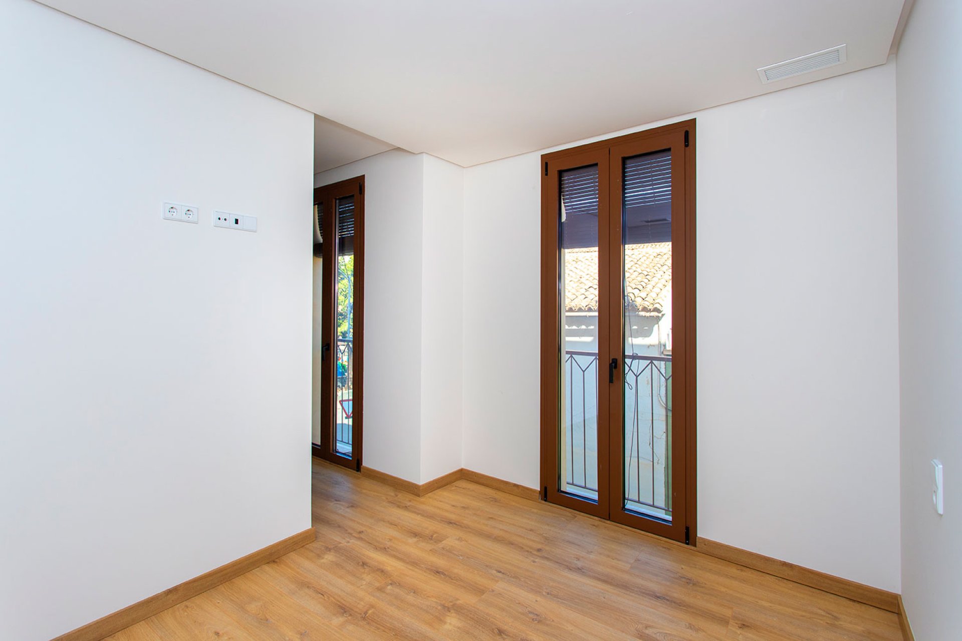 Neue Gebäude - Penthouse -
Hondón de las Nieves