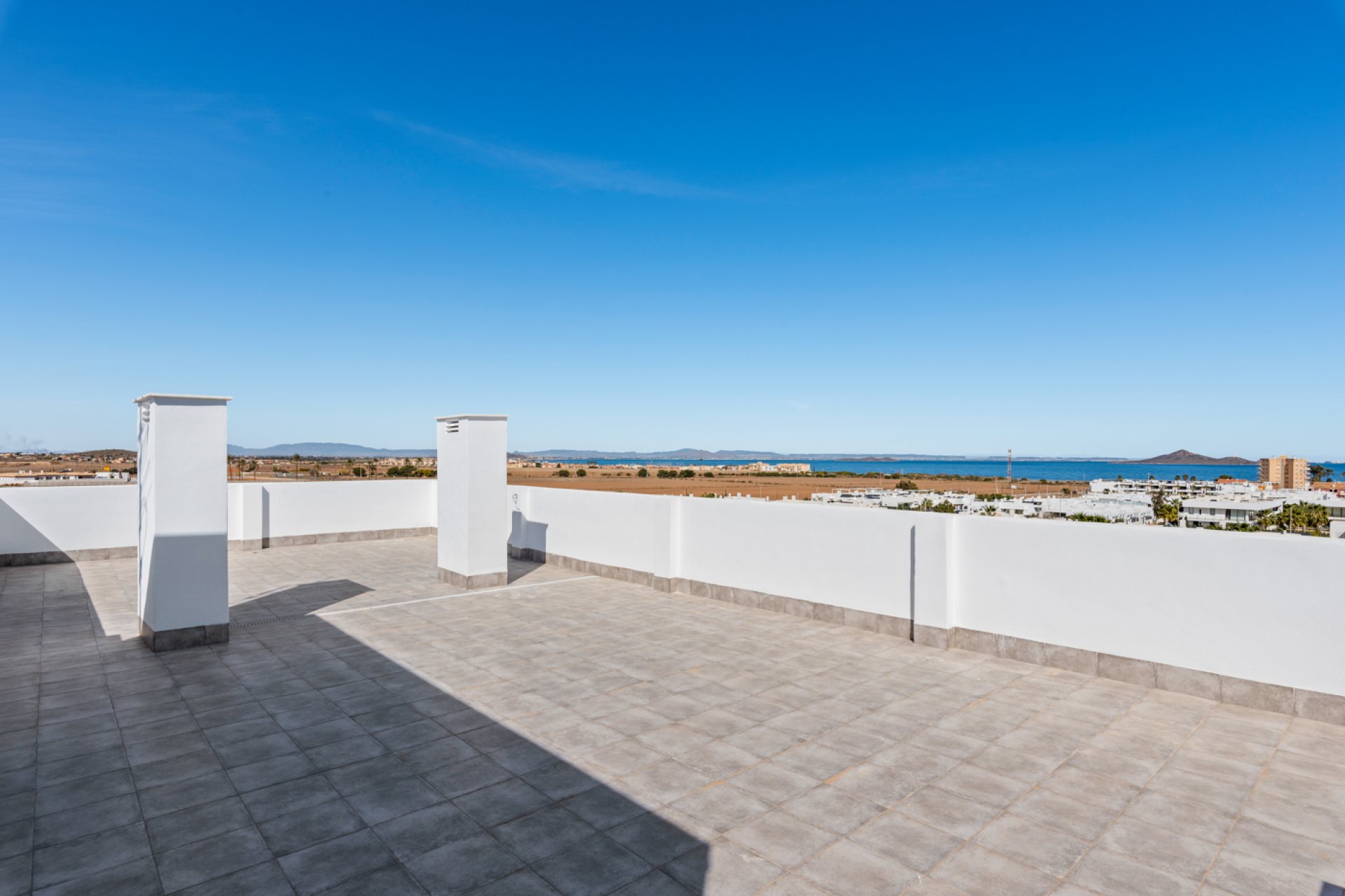 Neue Gebäude - Penthouse -
Islas Menores