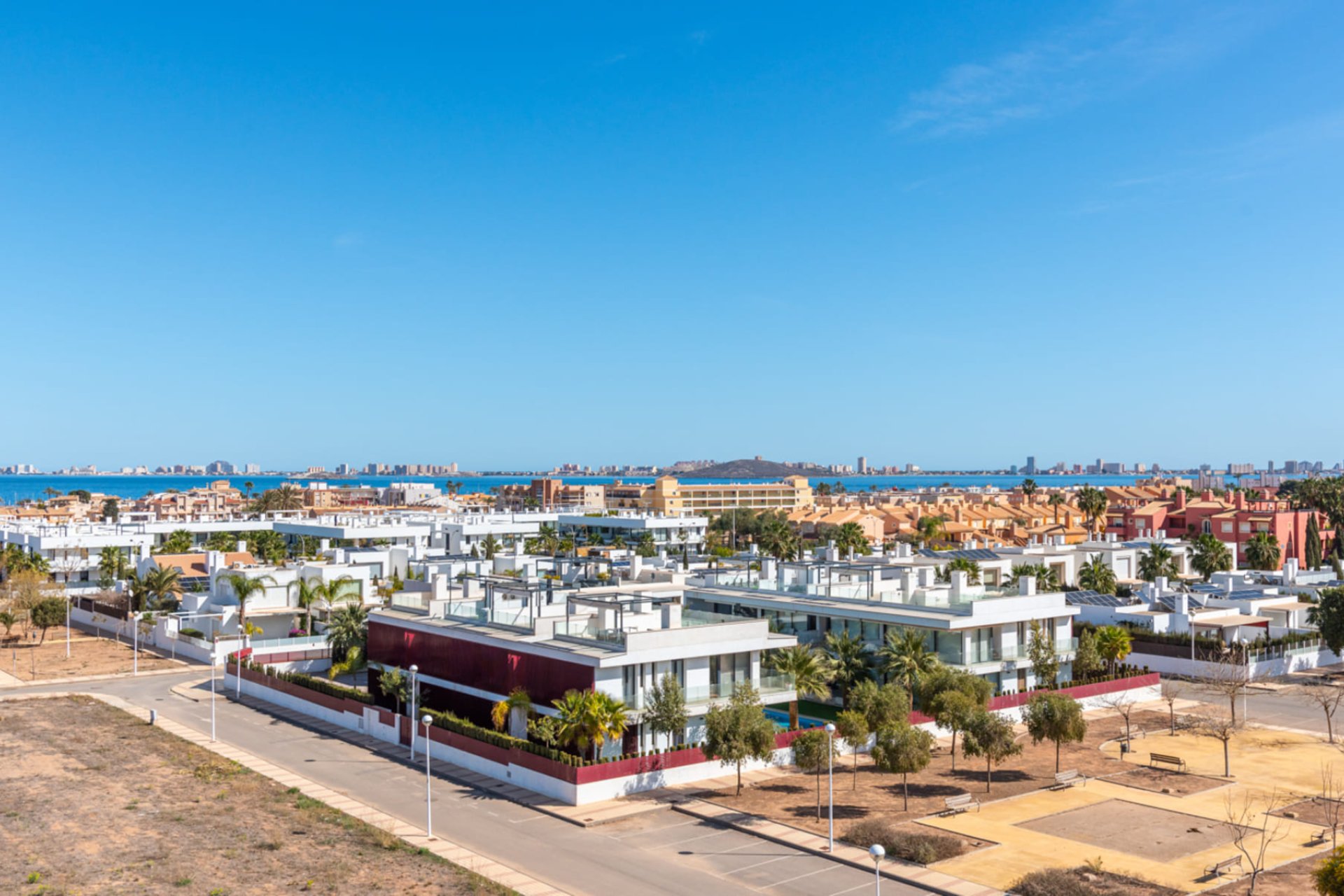 Neue Gebäude - Penthouse -
Islas Menores