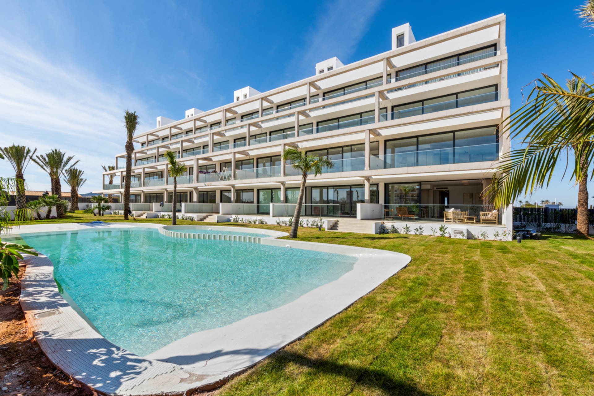 Neue Gebäude - Penthouse -
Islas Menores
