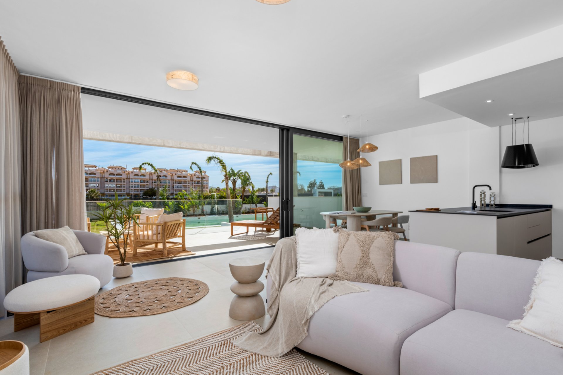 Neue Gebäude - Penthouse -
Islas Menores