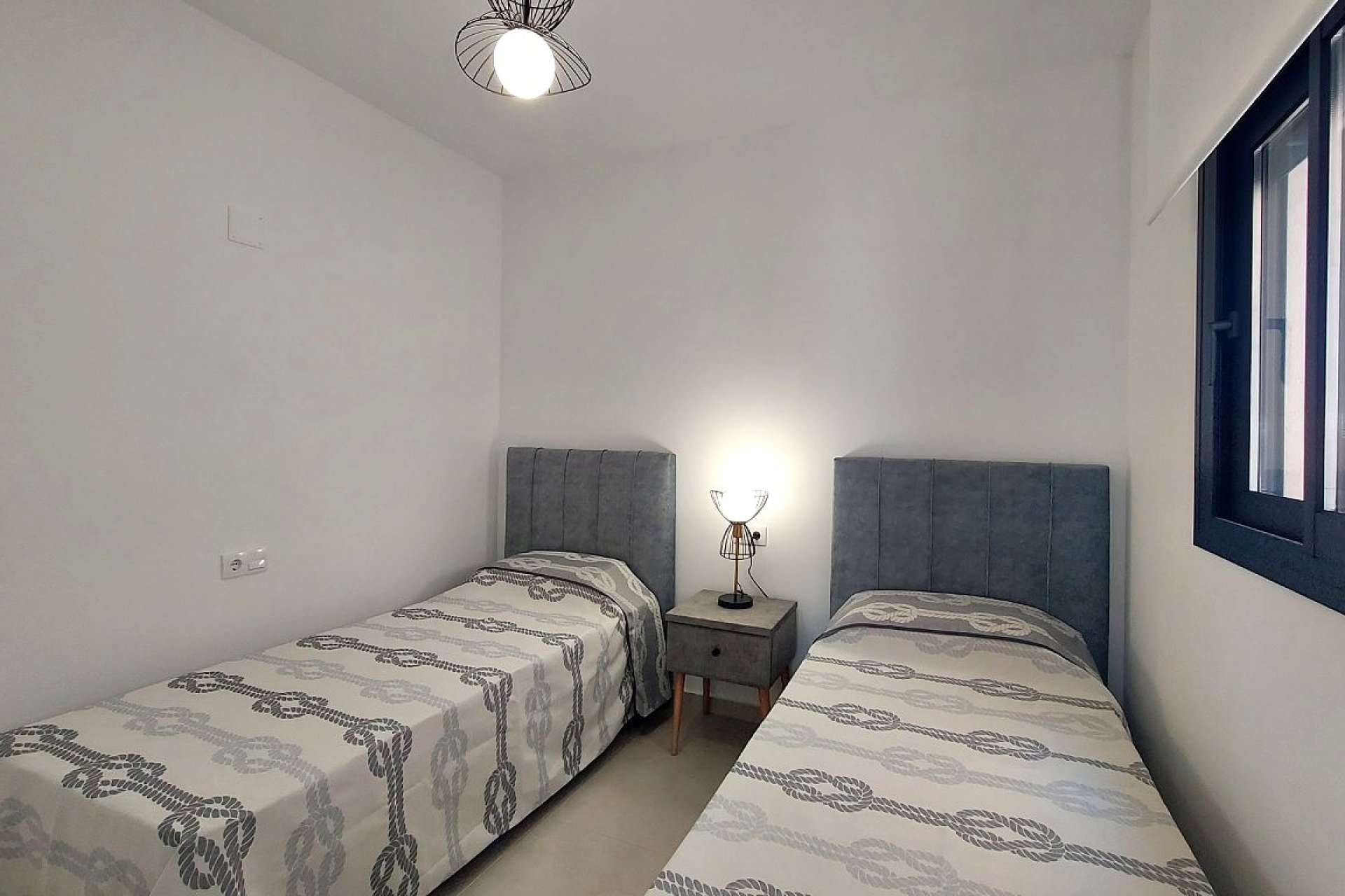 Neue Gebäude - Penthouse -
San Miguel de Salinas