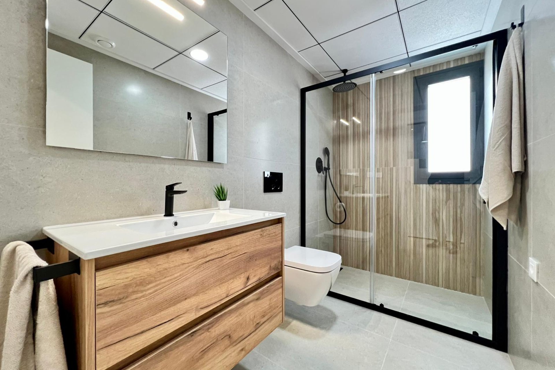 Neue Gebäude - terraced -
Benferri