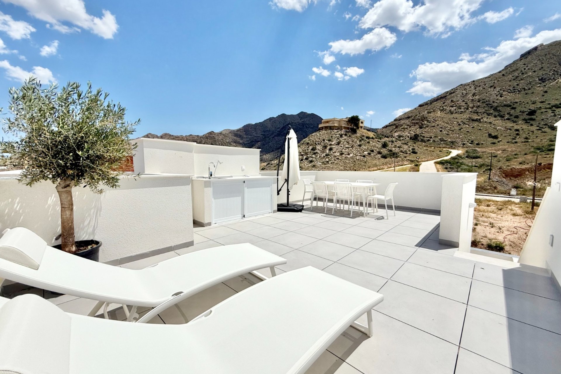 Neue Gebäude - terraced -
Cox