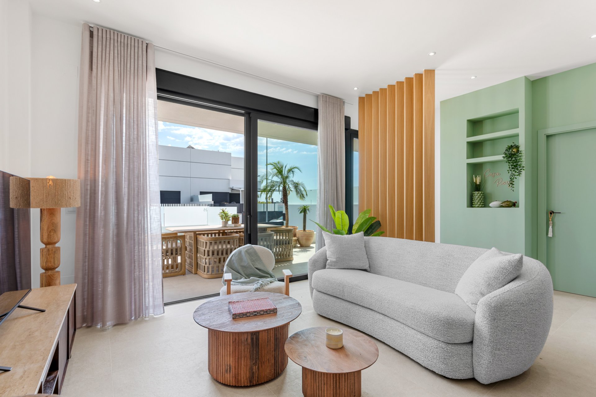 Neue Gebäude - terraced -
Dolores