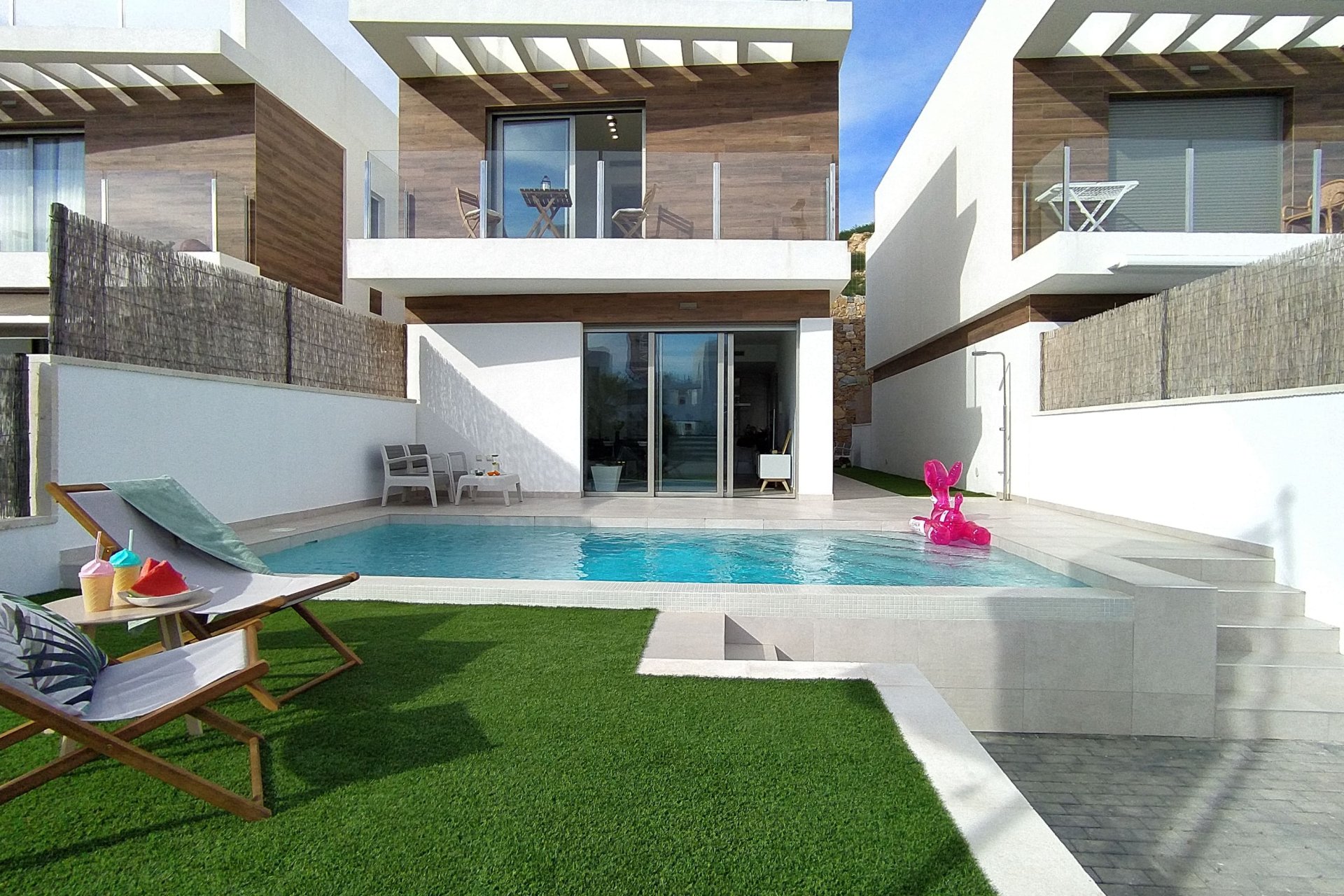 Neue Gebäude - terraced -
Orihuela