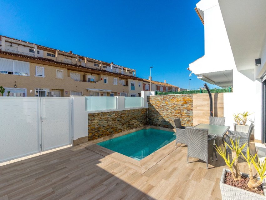 Neue Gebäude - terraced -
San Pedro del Pinatar