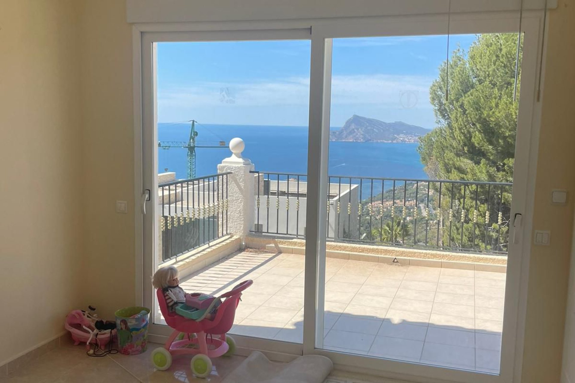 Neue Gebäude - Villa -
Altea