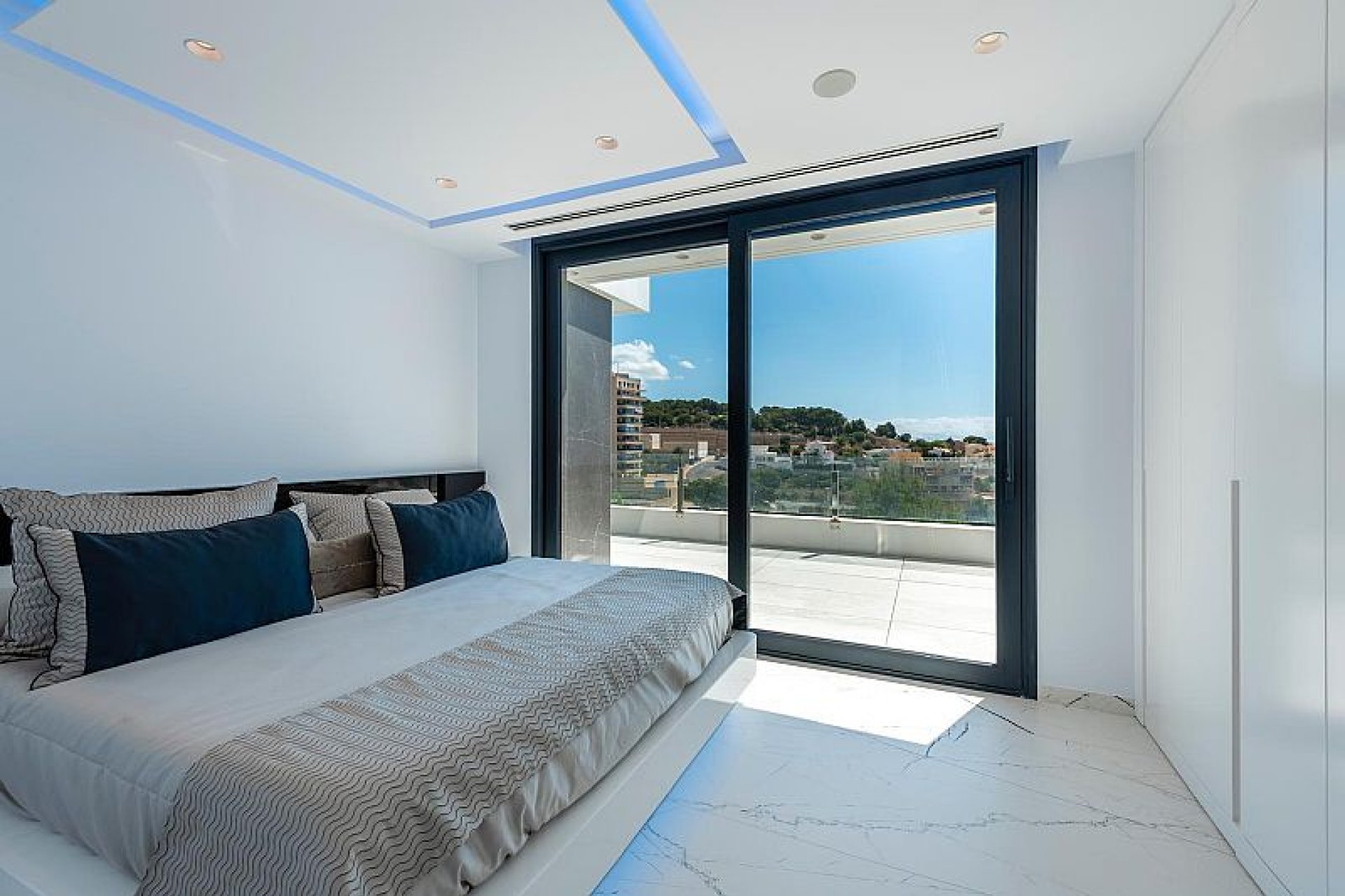 Neue Gebäude - Villa -
Calpe