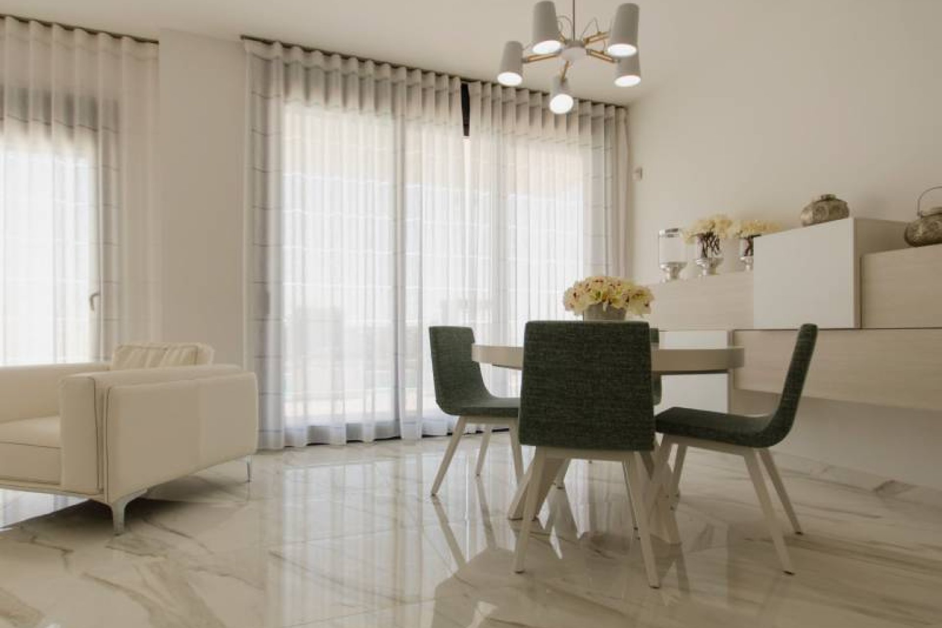 Neue Gebäude - Villa -
Dehesa de Campoamor