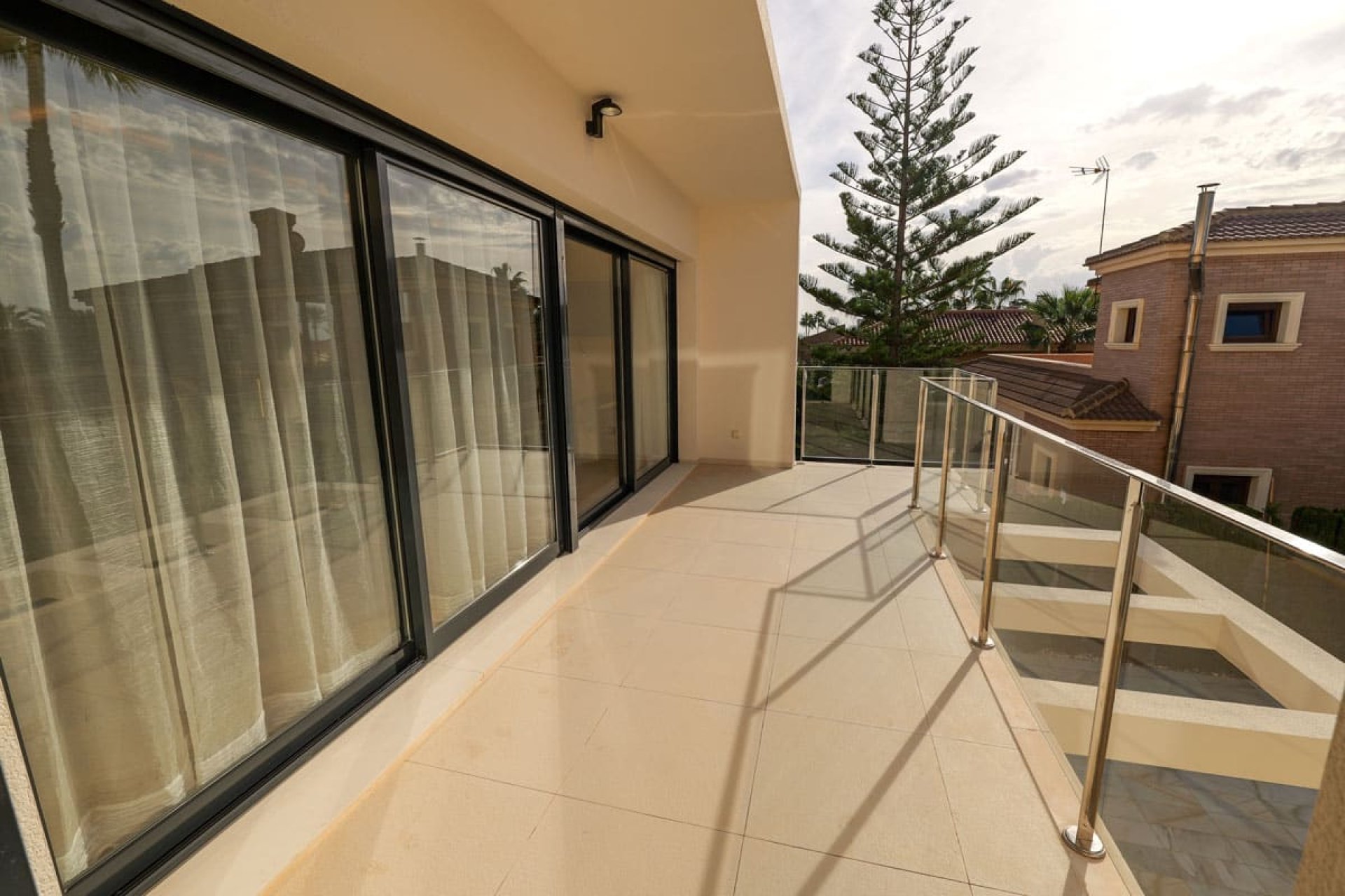 Neue Gebäude - Villa -
Torrevieja