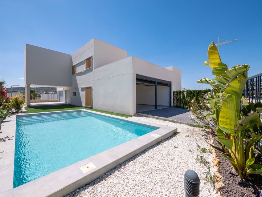 New Build - detached -
Algorfa