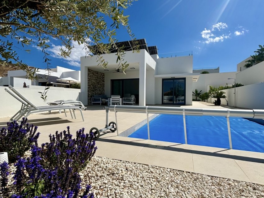 New Build - detached -
Benijofar