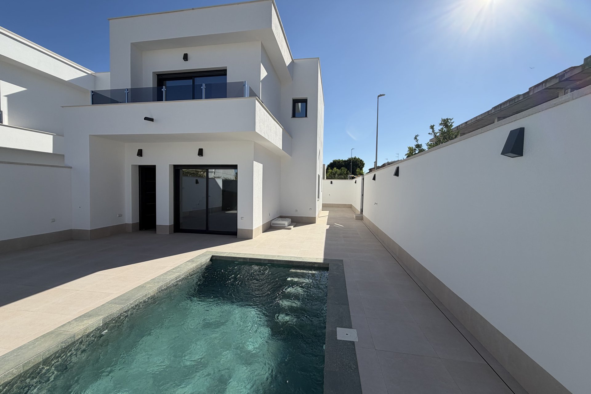 New Build - detached -
Heredades