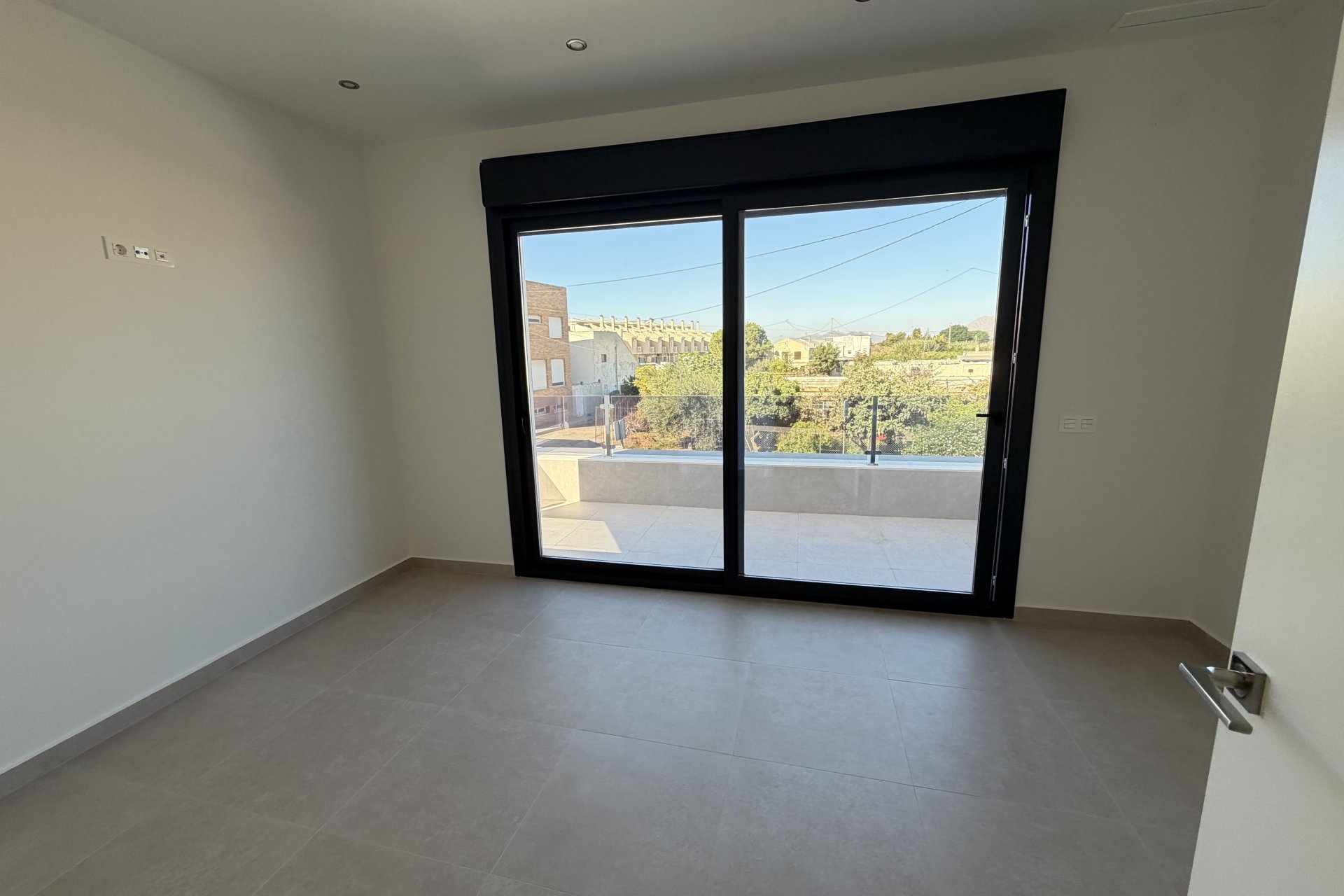 New Build - detached -
Heredades