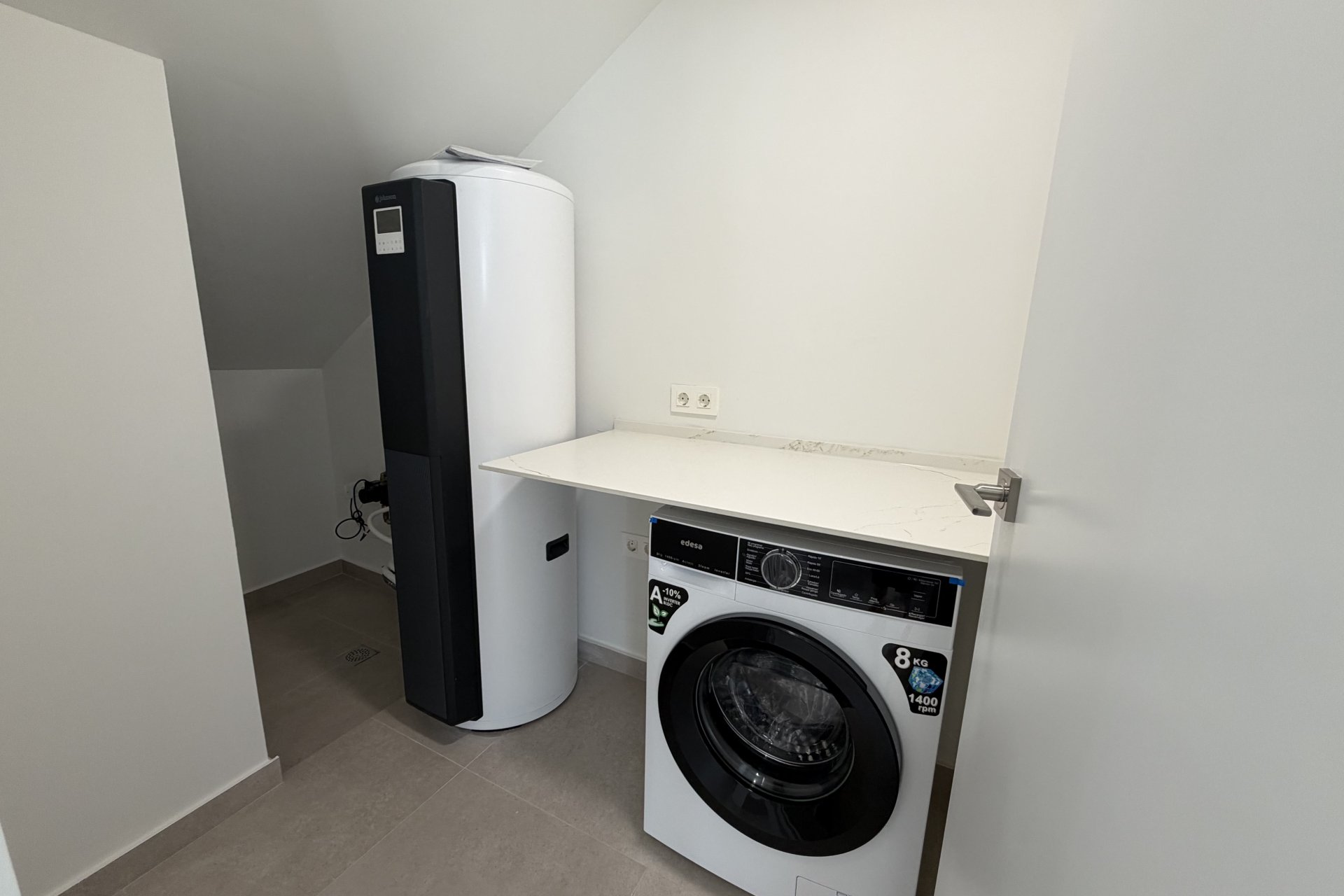 New Build - detached -
Heredades