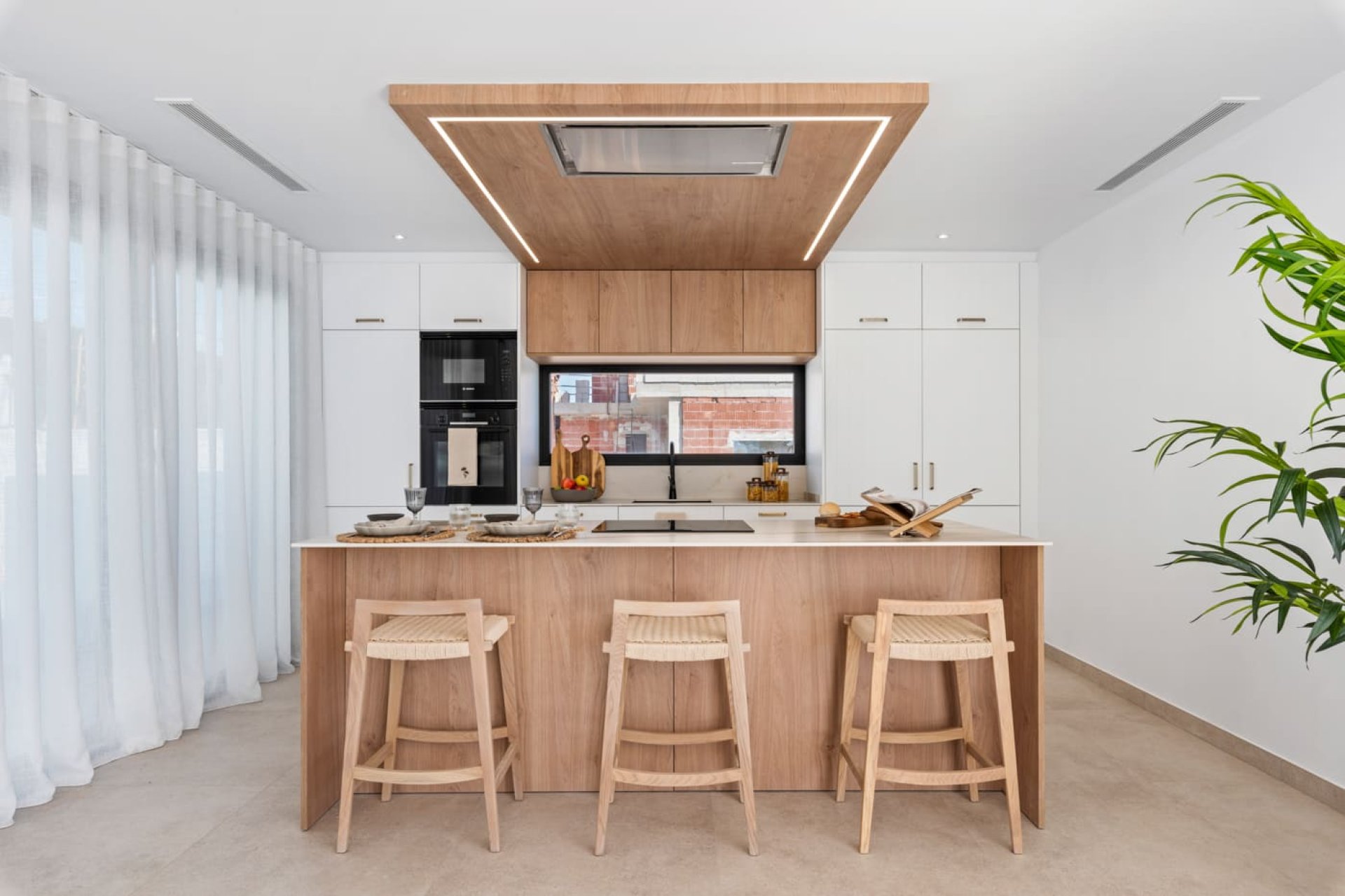 New Build - detached -
Polop
