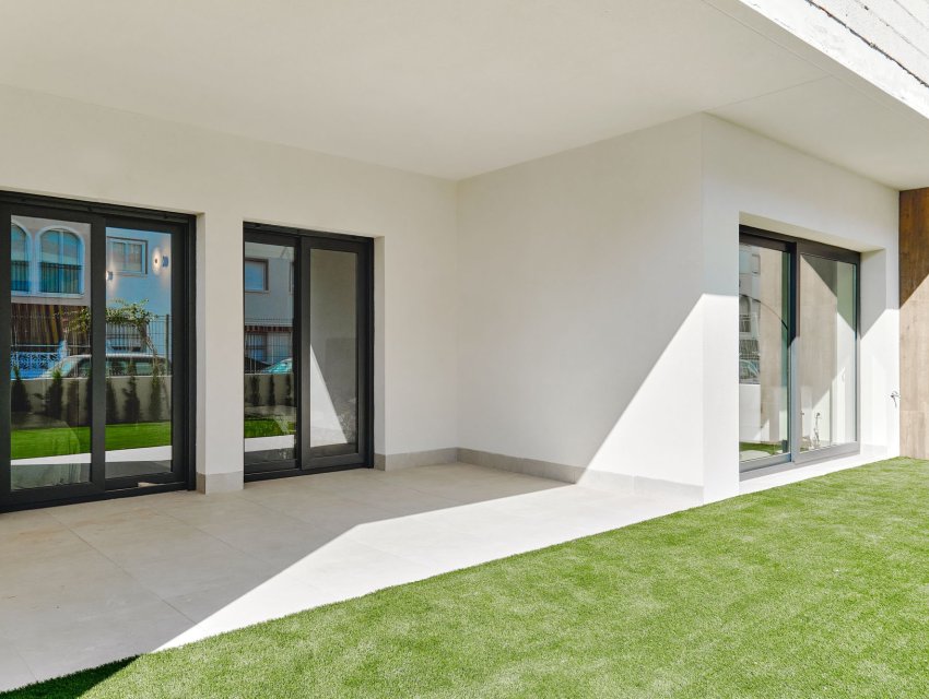 New Build - high-bungalow -
Torrevieja
