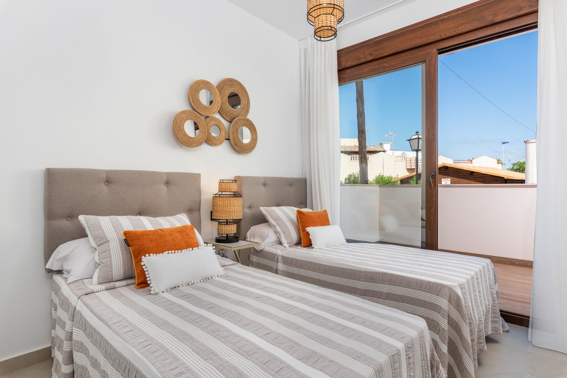 New Build - low-bungalow -
Torrevieja