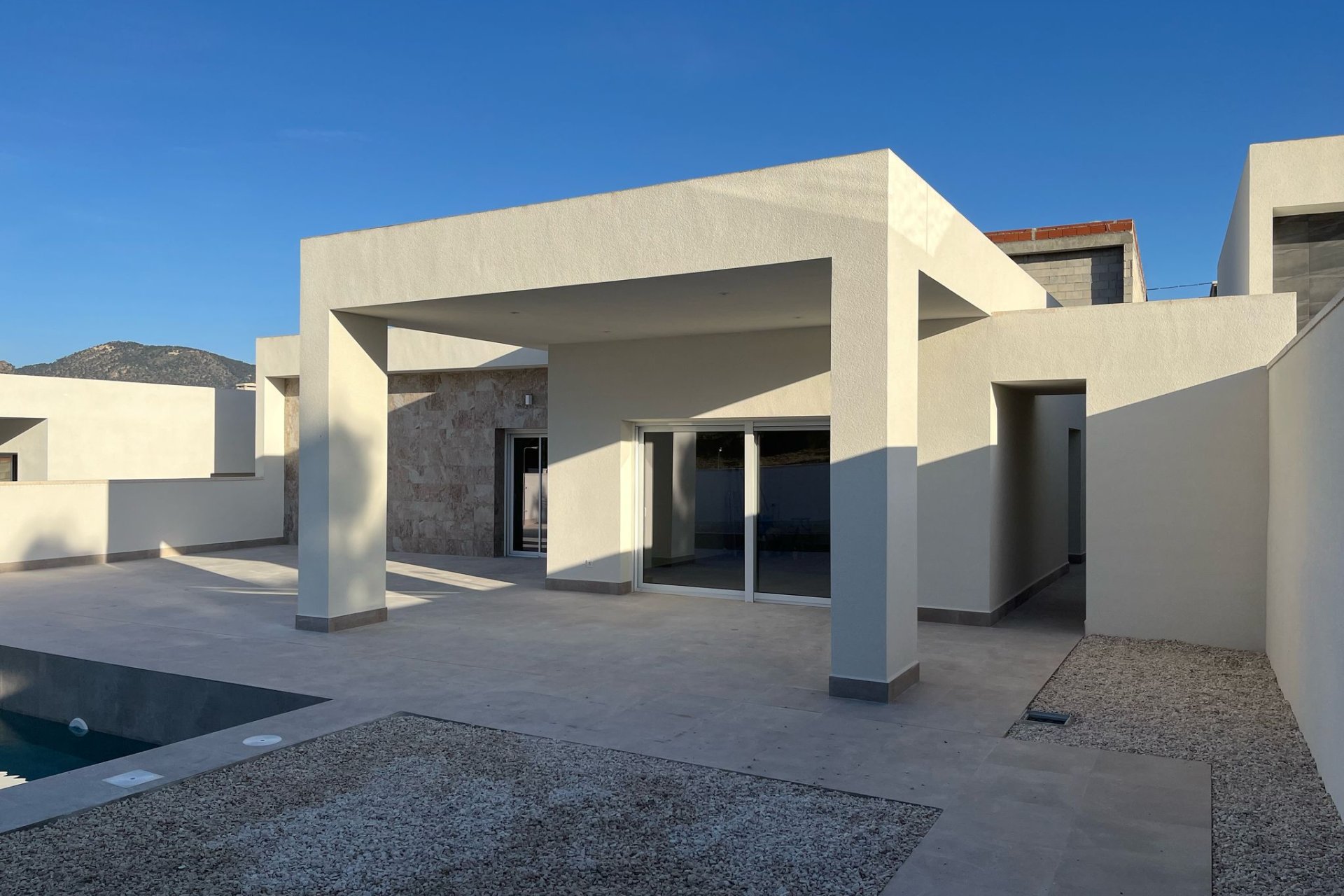 New Build - terraced -
La Romana